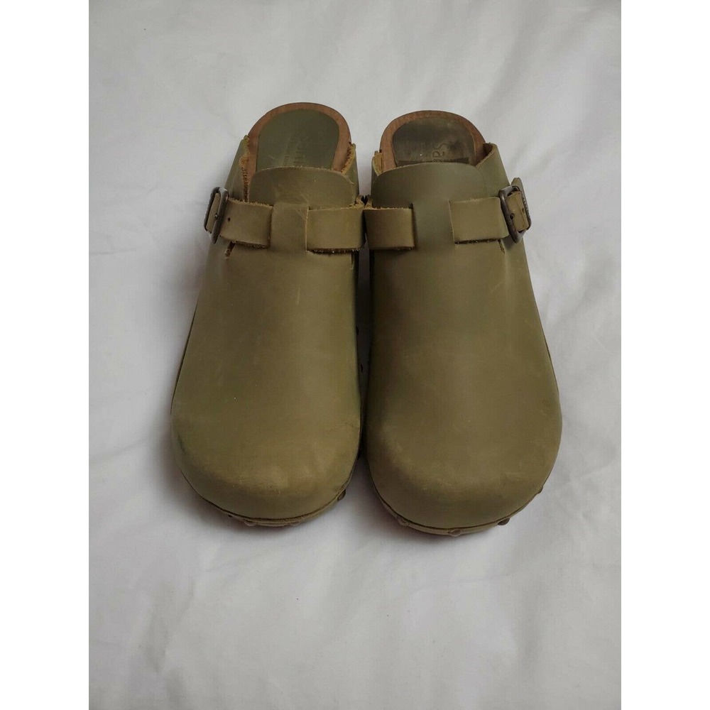 Sanita Women's Olive Green Studded Leather Wooden Heeled Clogs Size 41 EUC